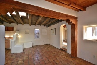 142 Duran St in Santa Fe, NM - Building Photo - Building Photo