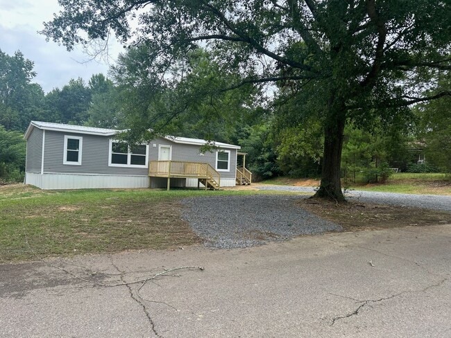 property at 562 Park Rd