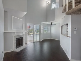 1010 Allen St in Dallas, TX - Building Photo