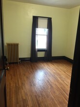 623 Raub St, Unit 1 in Joliet, IL - Building Photo - Building Photo