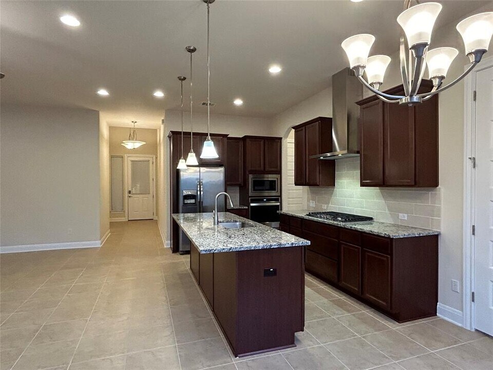 3750 E Palm Valley Blvd in Round Rock, TX - Building Photo