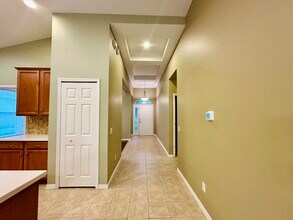 17928 Timber View St in Tampa, FL - Building Photo - Building Photo