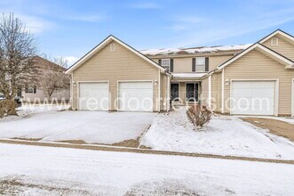 8436 Hague Rd in Indianapolis, IN - Building Photo - Building Photo