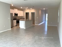 2245 Jungle Dr in Ruskin, FL - Building Photo - Building Photo