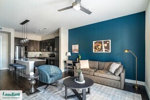 1535 Canal St in New Orleans, LA - Building Photo