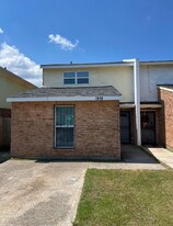 7818 Star St in New Orleans, LA - Building Photo