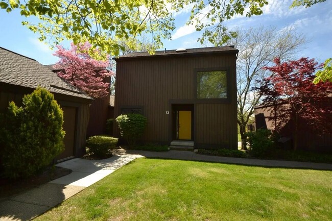 13 Northwick Ct in Ann Arbor, MI - Building Photo - Building Photo