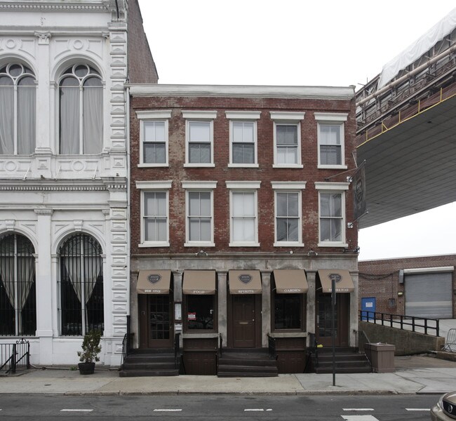 5 Front St in Brooklyn, NY - Building Photo - Building Photo