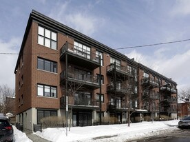 Dwell in Ottawa, ON - Building Photo