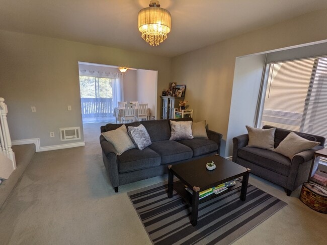 7962 Mission Center Ct in San Diego, CA - Building Photo - Building Photo