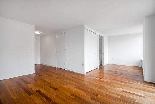 290 3rd Ave-Unit -6EE in New York, NY - Building Photo - Building Photo