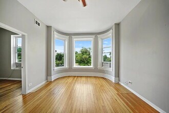 3129-3131 W Augusta Blvd in Chicago, IL - Building Photo - Building Photo