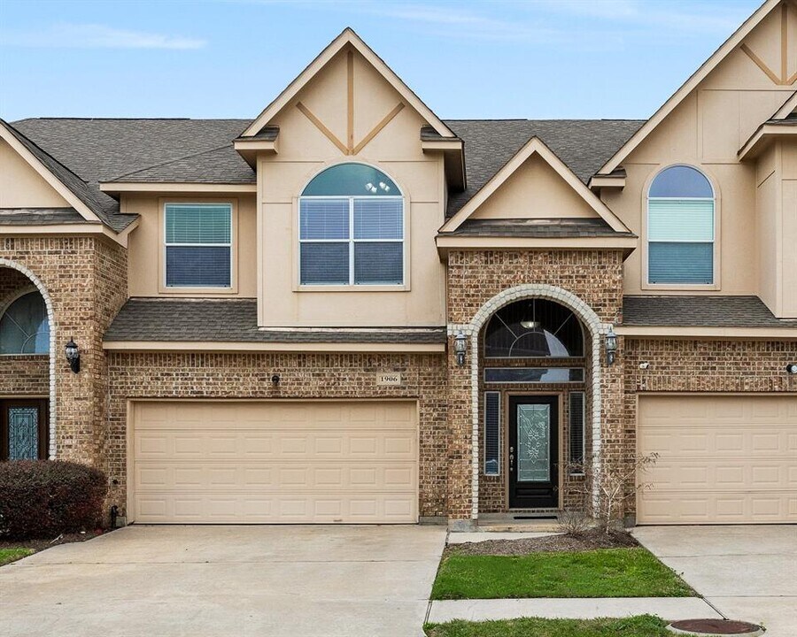 1906 Jara Court in Spring, TX - Building Photo