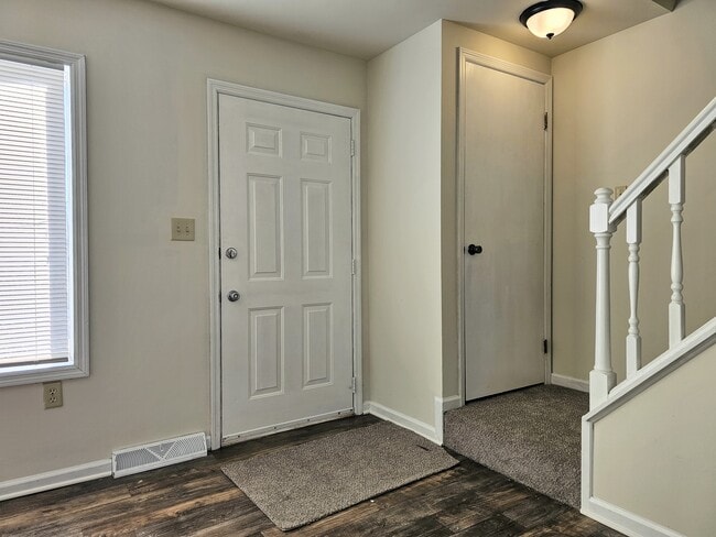 137 Millview Ct in Lebanon, PA - Foto de edificio - Building Photo