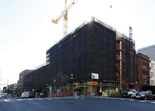 Broadway Sansome Apartments in San Francisco, CA - Building Photo - Building Photo