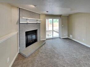 18997 E Napa Dr in Aurora, CO - Building Photo - Building Photo