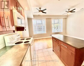 546 Queen St W in Toronto, ON - Building Photo - Building Photo