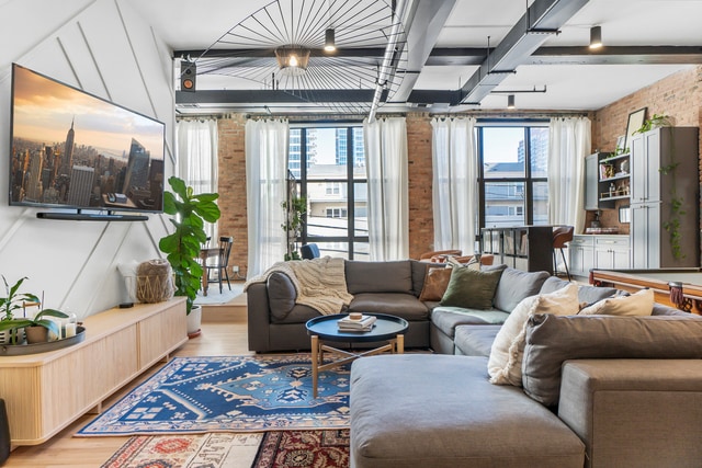 1617 S Michigan Ave, Unit 207 in Chicago, IL - Building Photo - Building Photo