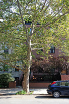 495 3rd St Apartments