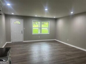 1996 Chestnut Log Dr in Lithia Springs, GA - Building Photo - Building Photo