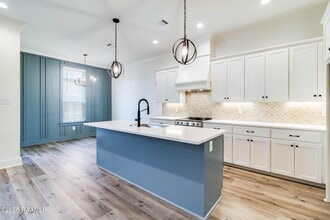 425 Heart D Farm Rd in Youngsville, LA - Building Photo - Building Photo