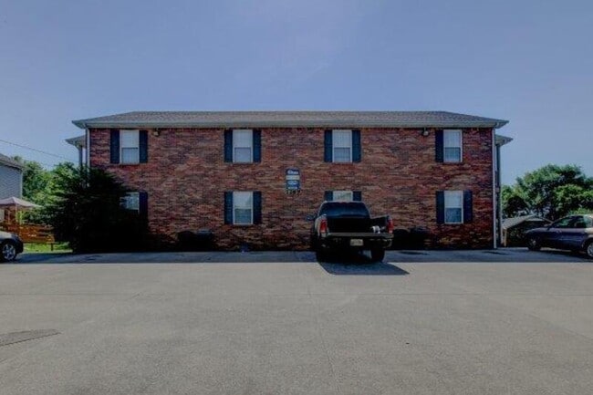 3269 Tower Dr