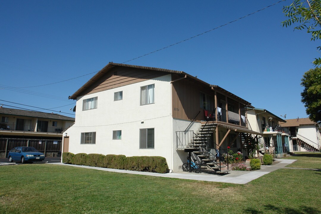 2234 Ellena Dr in Santa Clara, CA - Building Photo