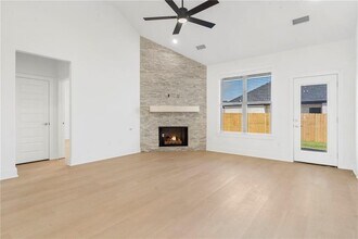 6902 SW Basswood Ave in Bentonville, AR - Building Photo - Building Photo