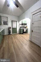 1005 Stanbridge St in Norristown, PA - Building Photo