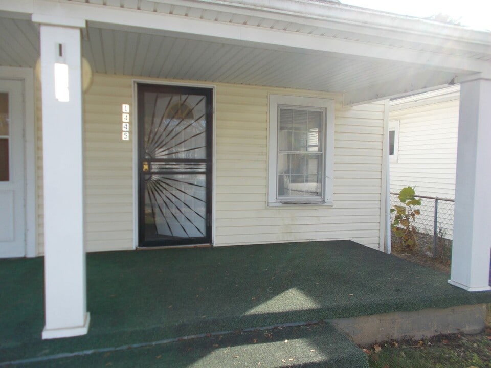 1445 Harris St in Richmond, IN - Building Photo