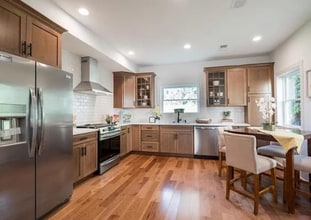 215 W Lafayette St in West Chester, PA - Building Photo - Building Photo