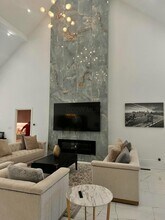 8661 Craigston Ct in Dublin, OH - Building Photo - Building Photo