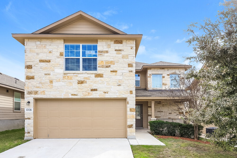 12126 Sapphire River in San Antonio, TX - Building Photo