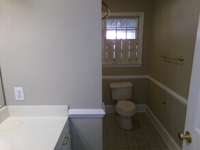 2630 Darrow Rd in Walkertown, NC - Building Photo - Building Photo