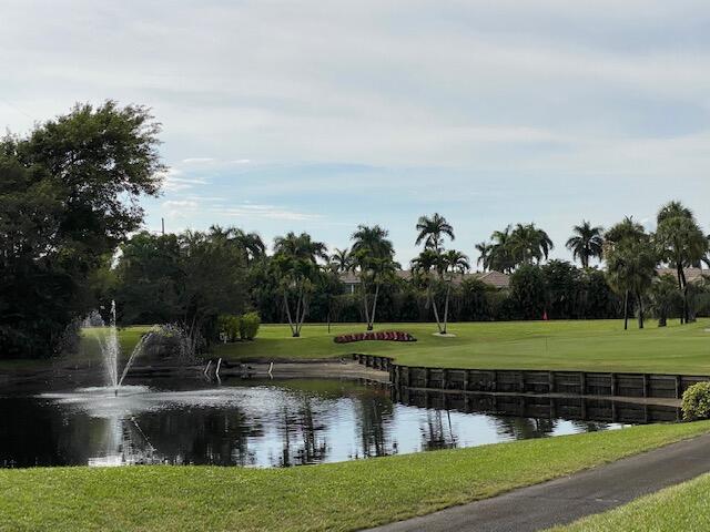 5020 Golfview Ct in Delray Beach, FL - Foto de edificio