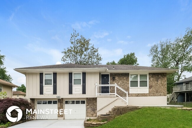 property at 16505 East 29th St Ct S