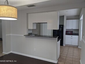 13576 Capistrano Dr S in Jacksonville, FL - Building Photo - Building Photo