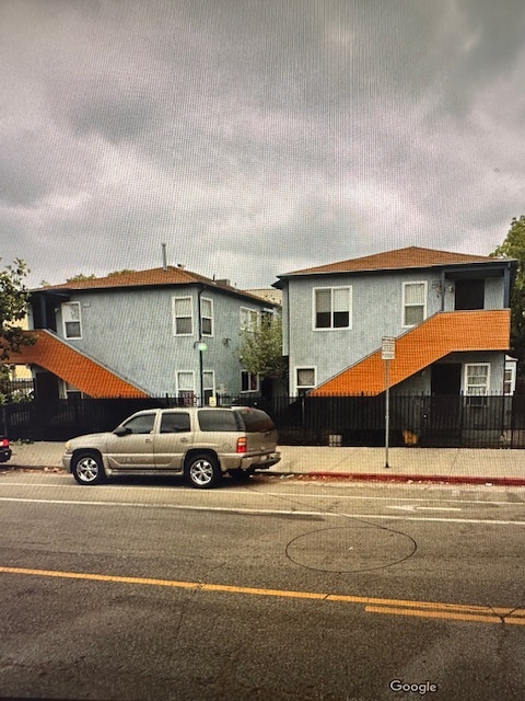 4051 S Hoover St, Unit Hoover in Los Angeles, CA - Foto de edificio