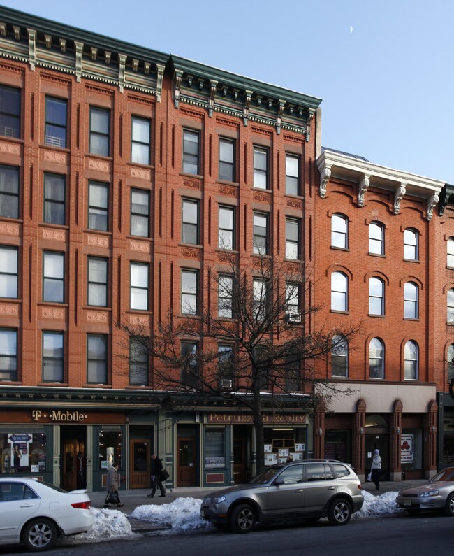 131 Washington St