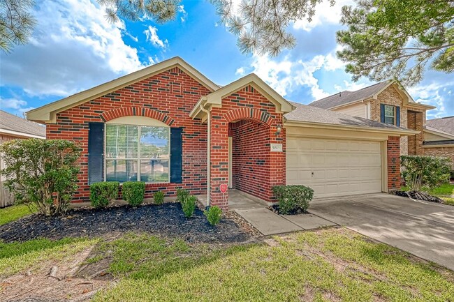 5023 Forest Sage Ln in Katy, TX - Foto de edificio - Building Photo