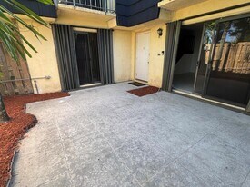 238 Woodland Rd in Palm Springs, FL - Building Photo