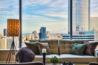 737 Olive Wy in Seattle, WA - Building Photo - Building Photo