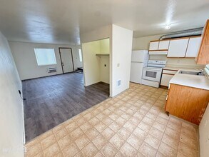 630 N 5th Ave in Yakima, WA - Building Photo - Building Photo