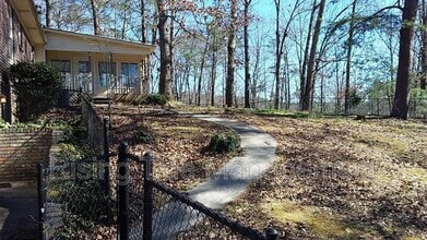 3211 Churchview Way in Hueytown, AL - Building Photo - Building Photo