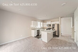 4245 Pronghorn Pl in Bremerton, WA - Building Photo - Building Photo