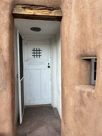 515 Acequia Madre in Santa Fe, NM - Building Photo - Building Photo