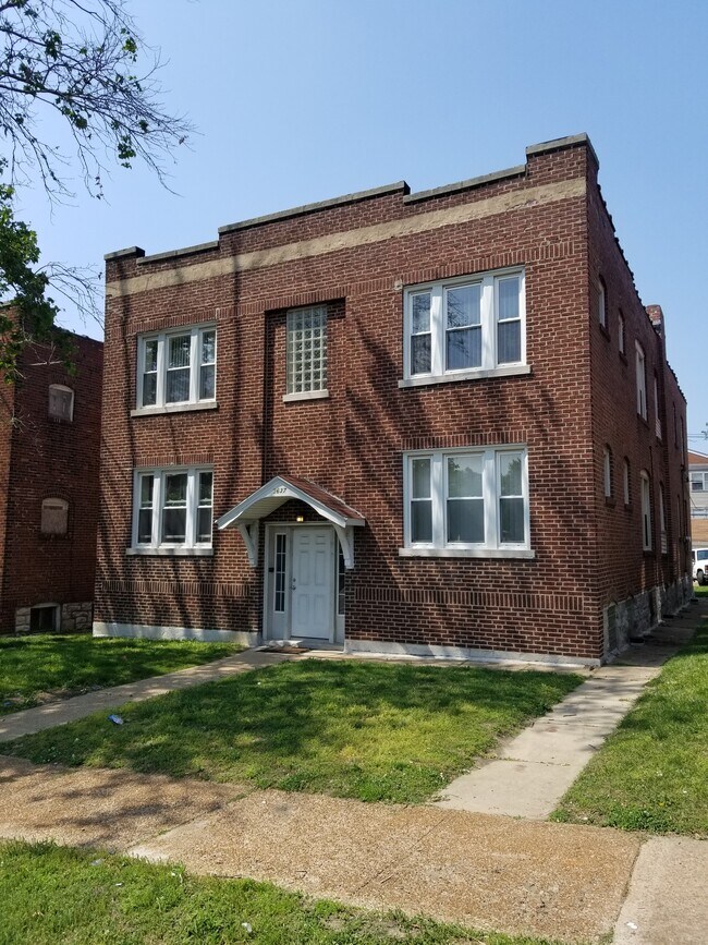 3637 Chippewa St Rentals in St. Louis, MO