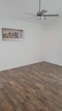 5636 Loma Vista Dr W in Davenport, FL - Building Photo - Building Photo