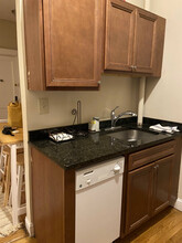 1197 Commonwealth Ave, Unit 1 in Boston, MA - Building Photo - Building Photo