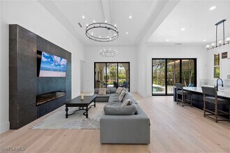 2749 Medallist Ln in Naples, FL - Building Photo - Building Photo